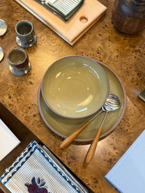 Water Lily Weeknight Serving Bowl